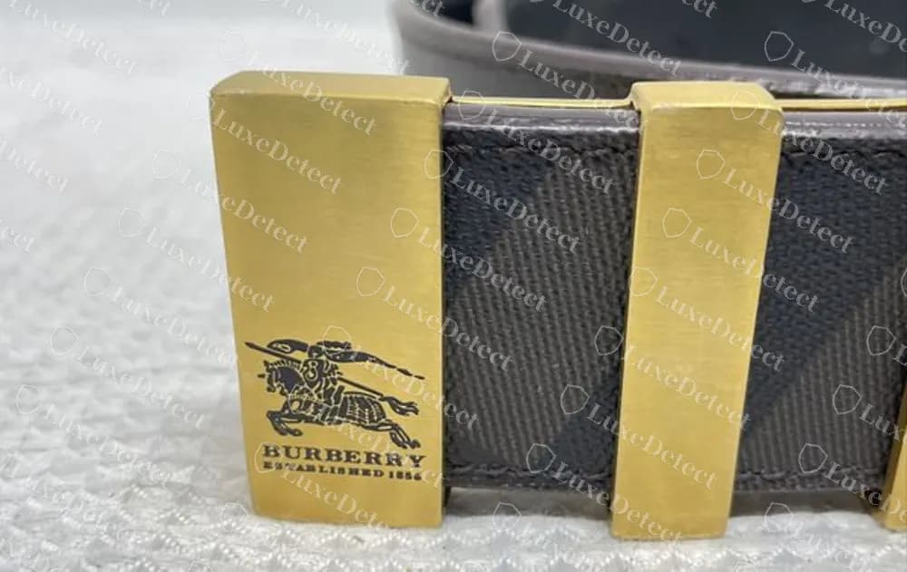 Authentic gold buckle with the cast knight and BURBERRY ESTABLISHED 1856 in capitals