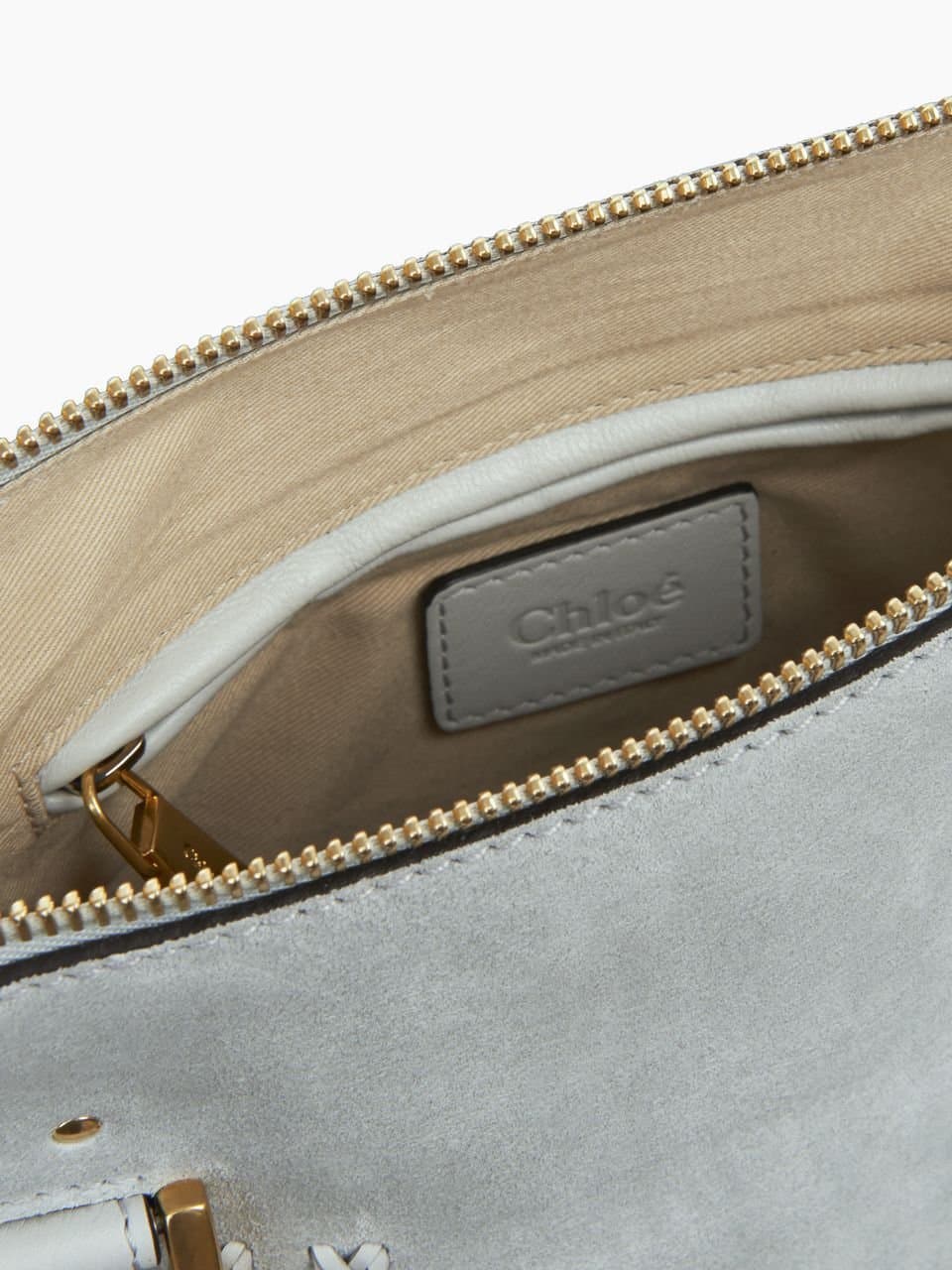 Authentic Chloé canvas lining (used in Paddington and Lexa models)