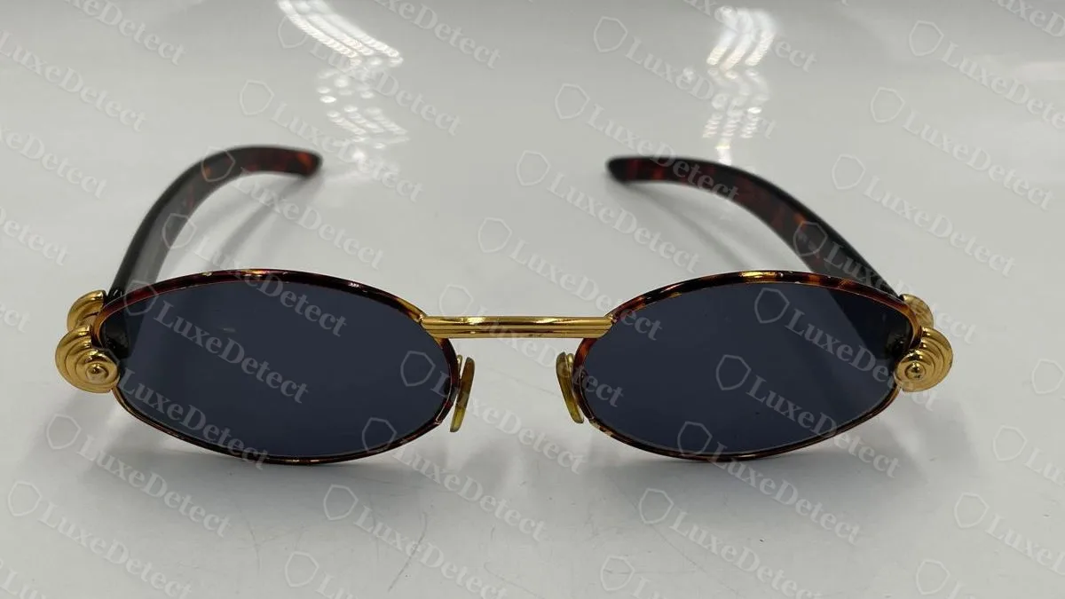 Gianfranco Ferré Authentication Guide: Labels, Plates and Marks on Genuine Pieces