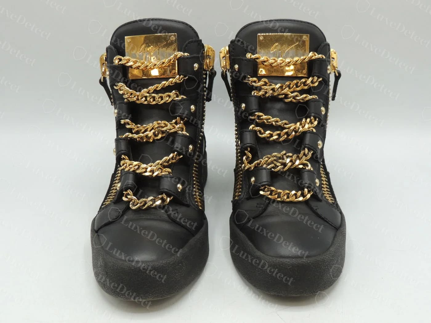 Giuseppe Zanotti Sneakers: What a Genuine Pair Looks Like