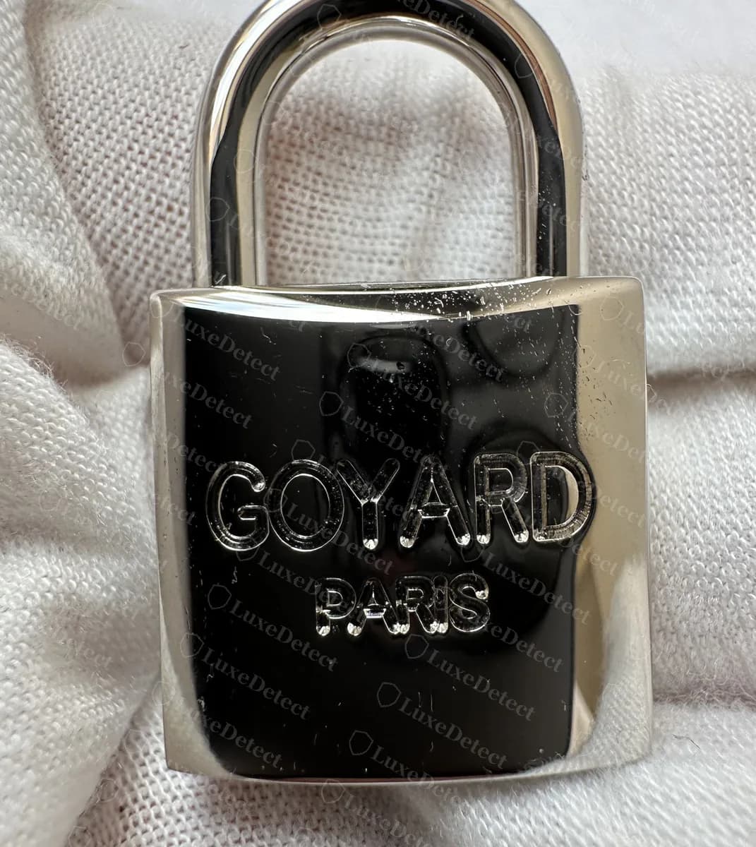 Genuine Goyard padlock engraved GOYARD PARIS, supplied with an Artois GM