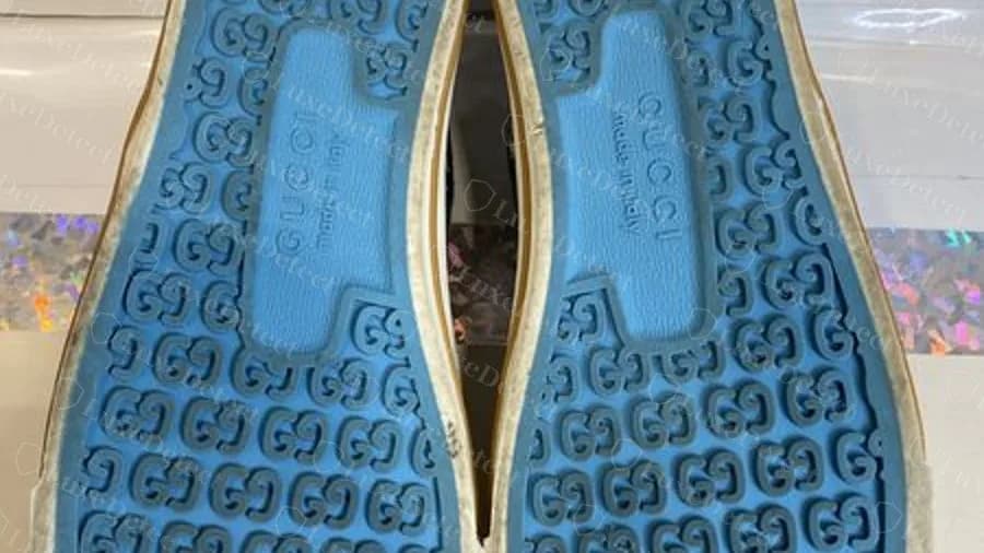 Genuine Gucci Tennis 1977 pair, blue soles: both panels bare, with the GUCCI made in italy moulding and nothing stuck on
