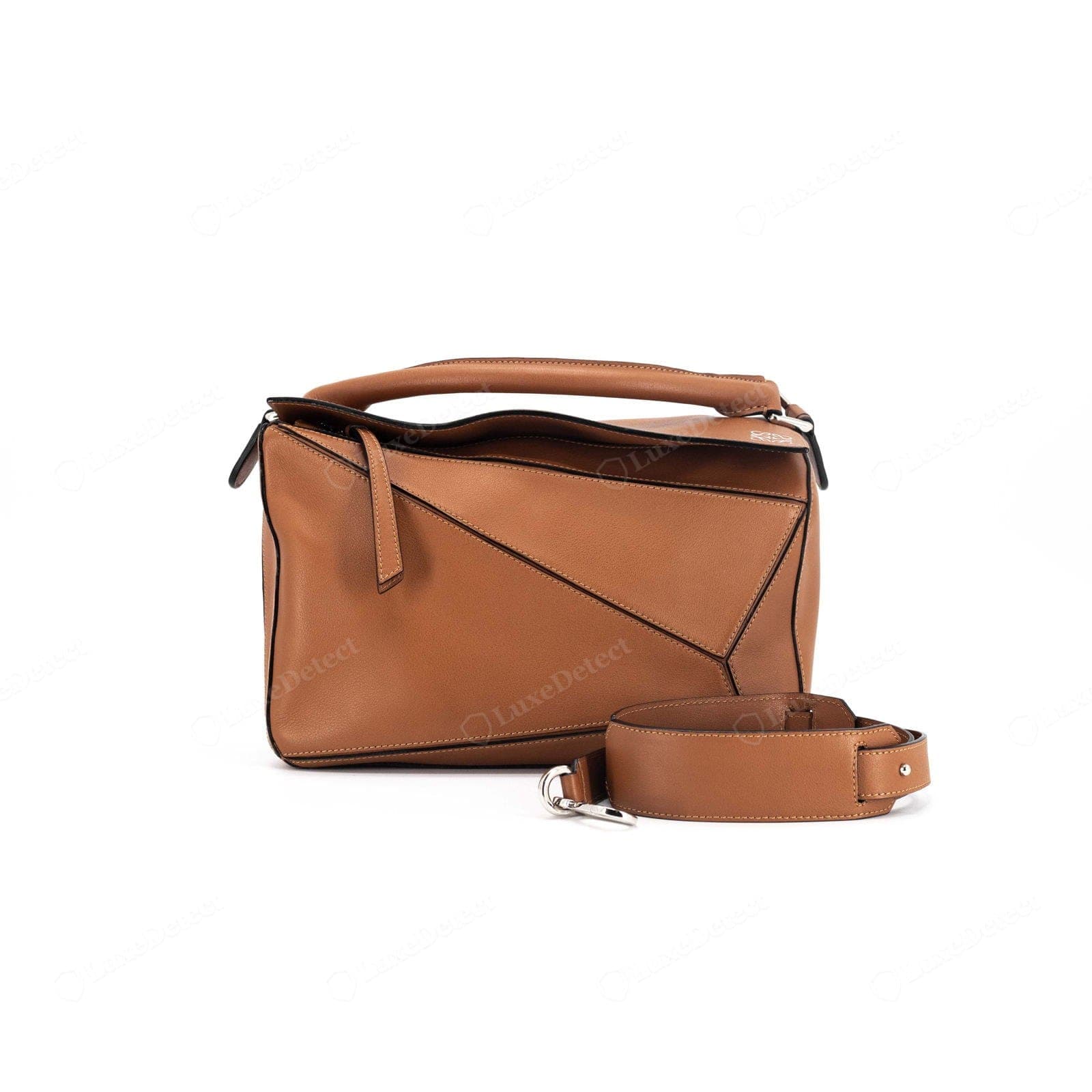 Genuine Loewe Puzzle — crisp geometric panels that fold and sit square, taut even leather, clean edge paint
