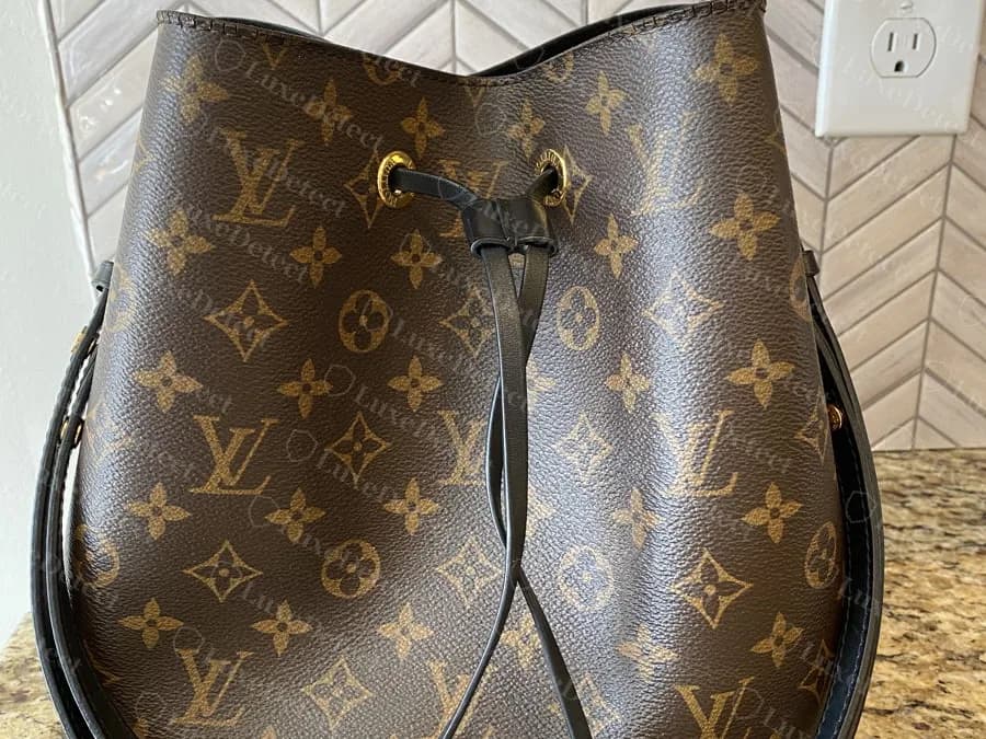 Louis Vuitton Neonoe: What a Genuine Bag Looks Like (and How to Check Yours) (2026)