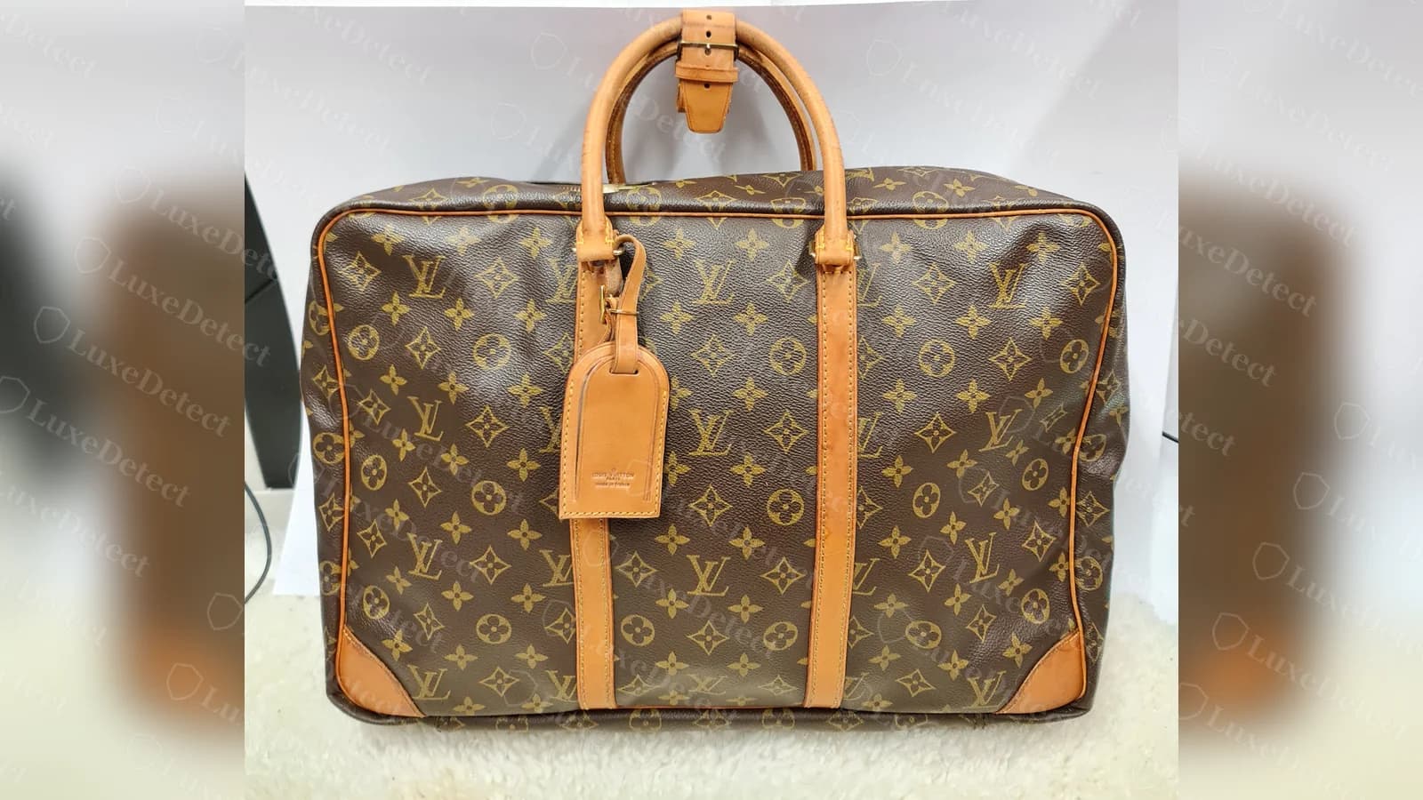 Vintage Louis Vuitton Bags: The Complete Buyer's Guide (2026)