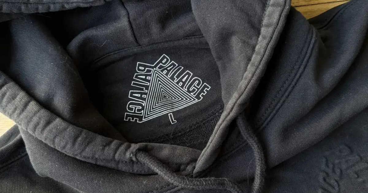 How to Authenticate Palace Tri-Ferg Clothing: Real vs Fake