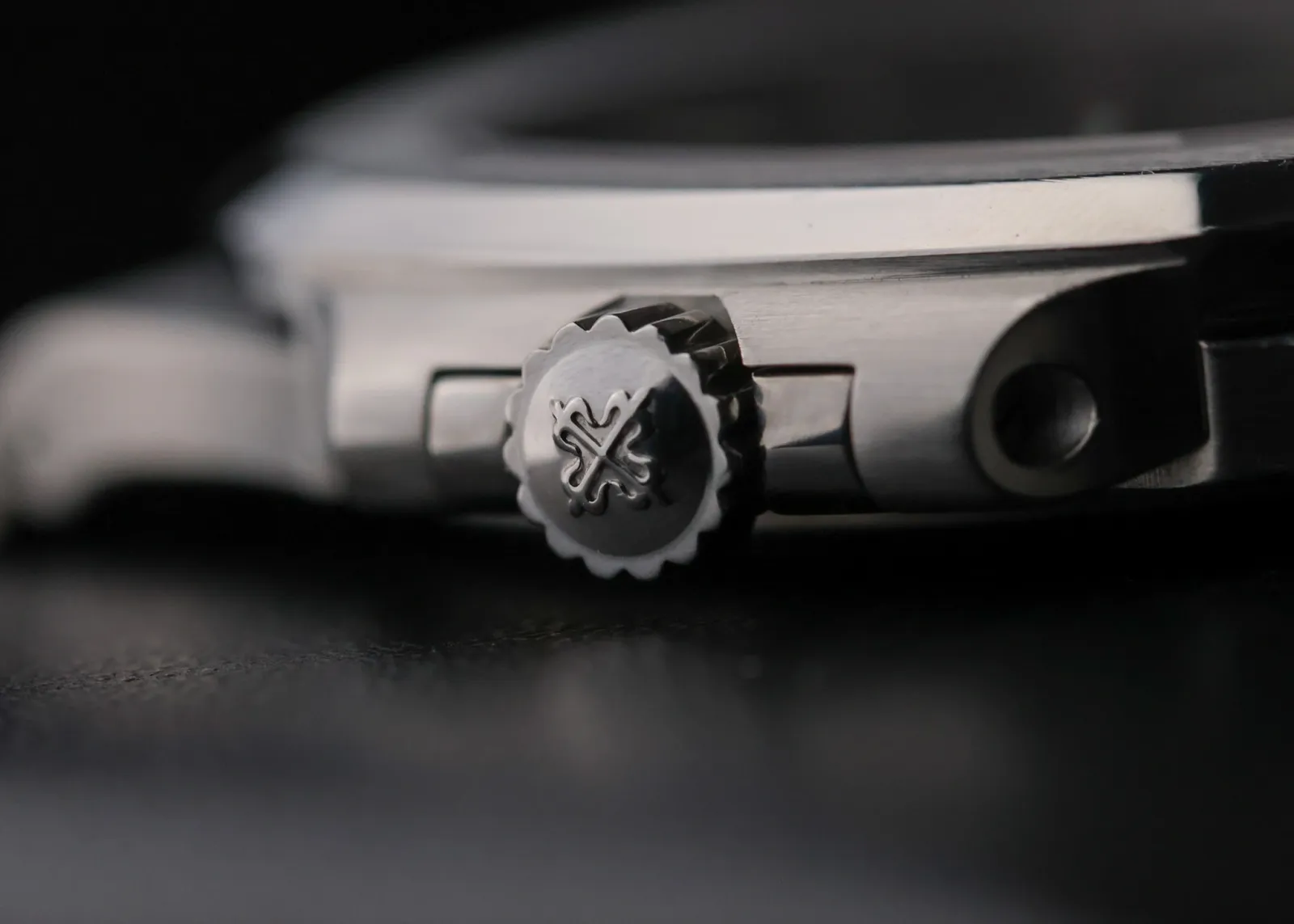 Patek Philippe Nautilus Real vs Fake: Authentication Guide