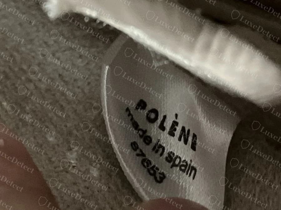 Counterfeit Numéro Dix fabric label with the same wording and the same number, 87653