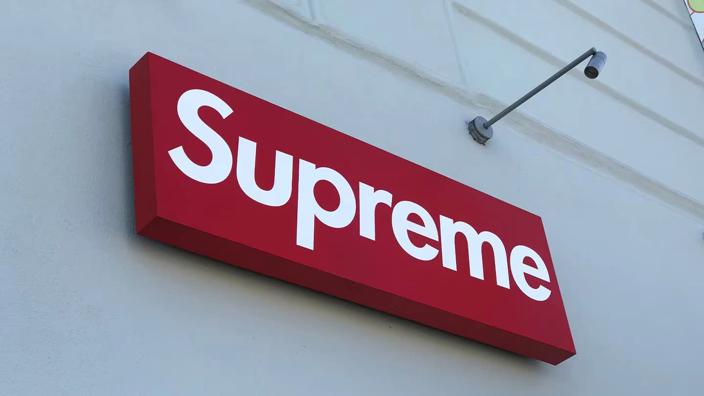 How to Spot a Fake Supreme Box Logo Hoodie: Complete 2026 Guide