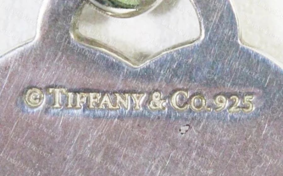Authentic heart tag back: ©TIFFANY & CO. 925 struck below the bail